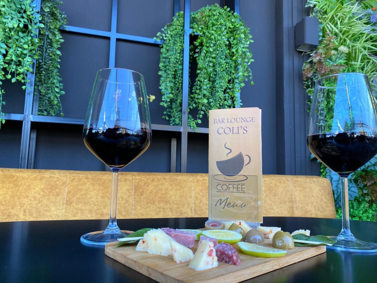 Hotel Colis Kamez Экстерьер фото