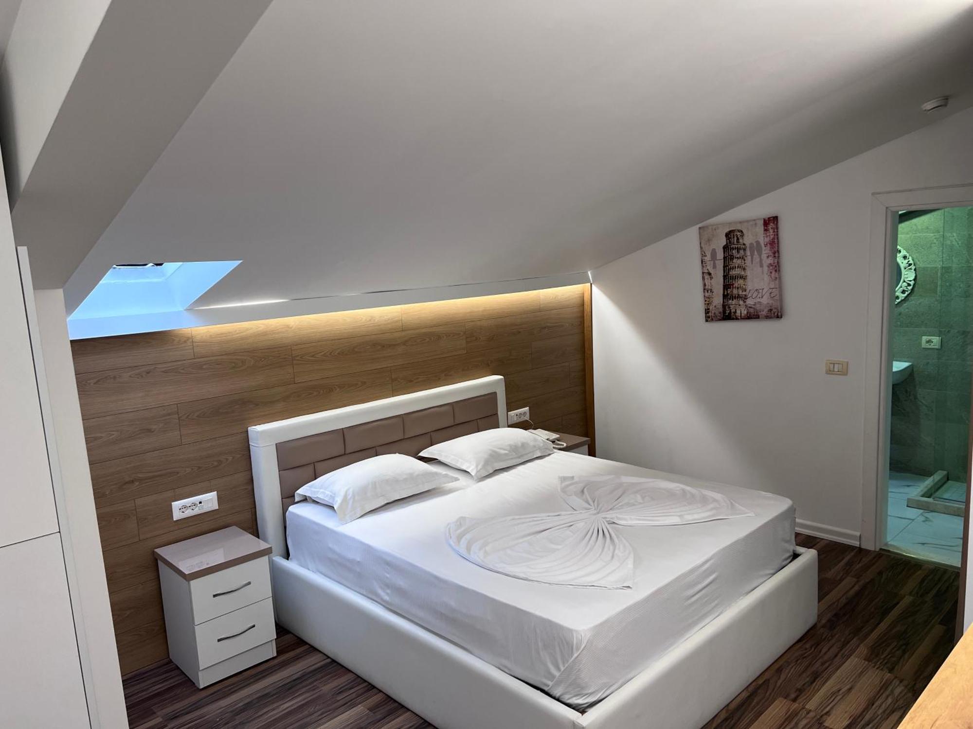 Hotel Colis Kamez Экстерьер фото