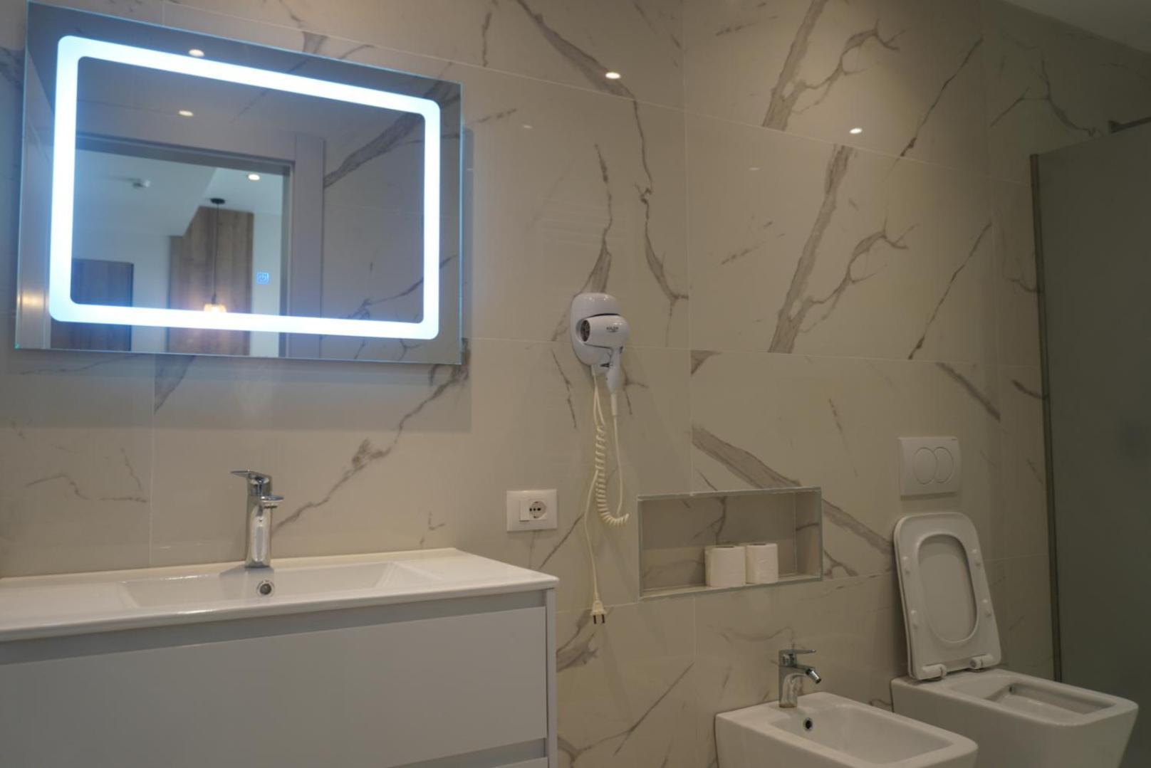 Hotel Colis Kamez Экстерьер фото