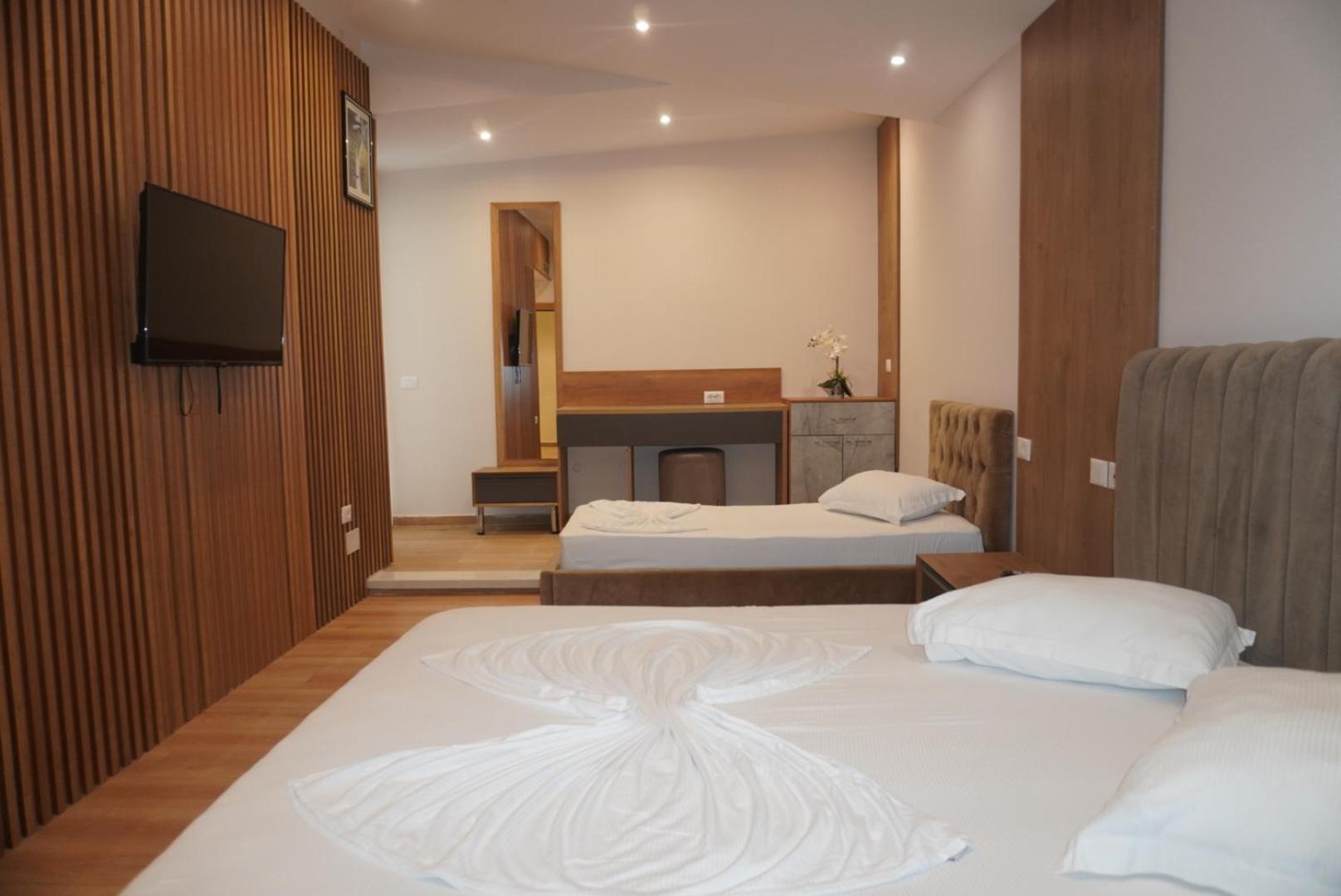 Hotel Colis Kamez Экстерьер фото