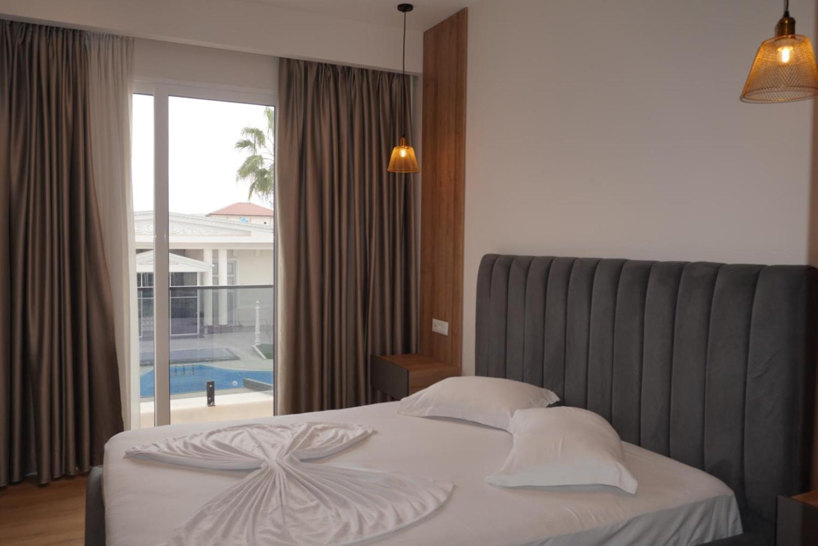 Hotel Colis Kamez Экстерьер фото