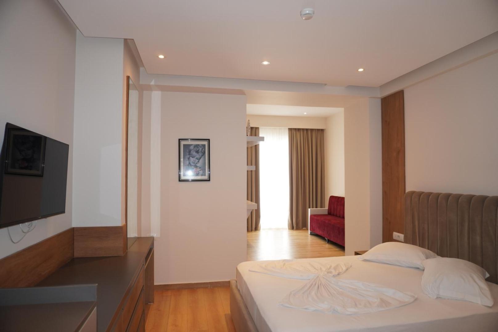 Hotel Colis Kamez Экстерьер фото